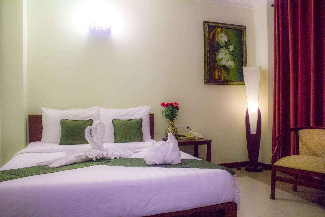 V N E Hotel Phnompen Kültér fotó