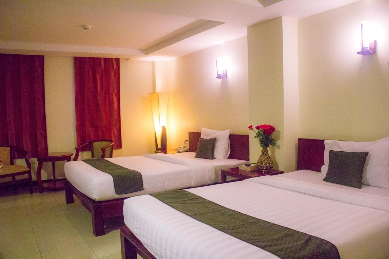 V N E Hotel Phnompen Kültér fotó