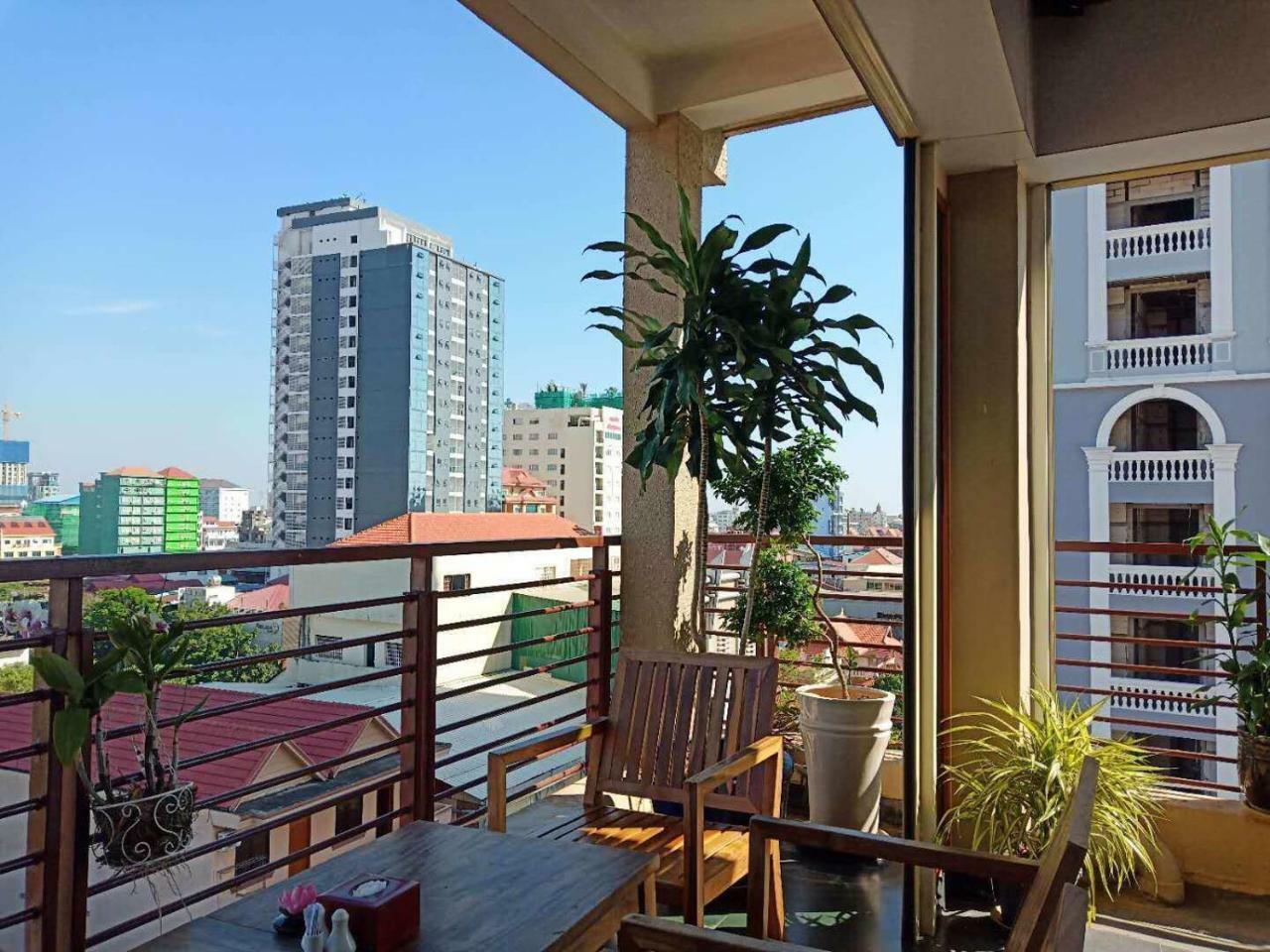 V N E Hotel Phnompen Kültér fotó